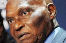 Abdoulaye Wade en tournée au Proche Orient pour libérer son fils