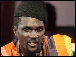 Pacotille « Macky Sall est ébloui par les dollars de Deby »