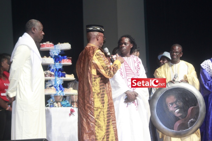 REGARDEZ. Les Images de l'anniversaire du Dandé Léñol au Grand Théatre national