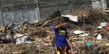 Philippines: l'aide s'accélère, le gouvernement annonce 3.261 morts Philippines: l'aide s'accélère, le gouvernement annonce 3.261 morts