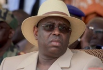 Délesté en pleine réunion du Conseil de Sécurité : Macky Sall moleste Al Ousseynou Ndiaye Délesté en pleine réunion du Conseil de Sécurité : Macky Sall moleste Al Ousseynou Ndiaye