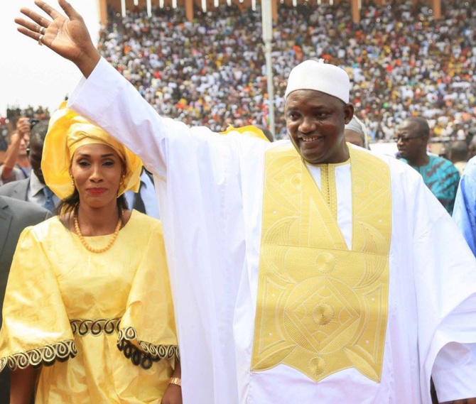 Gambie: Adama Barrow remporte la présidentielle avec 53,2%