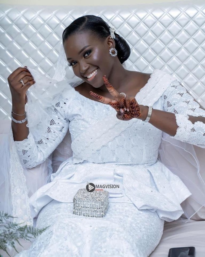 Découvrez les images du mariage de la fille du ministre Mansour Faye, devenue Mme Amar (Vidéo) Découvrez les images du mariage de la fille du ministre Mansour Faye, devenue Mme Amar (Vidéo)