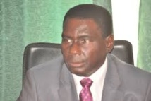 Le doctorat « imaginaire » de Cheikh Kanté Le doctorat « imaginaire » de Cheikh Kanté