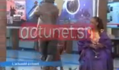 REGARDEZ. La gifle infligée par Gallo Tall à Amath Suzanne Camara