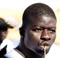 « Plus Gouye-Gui sera gros, plus vilaine sera la chute que... » « Plus Gouye-Gui sera gros, plus vilaine sera la chute que... »