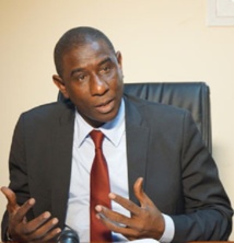 Magal Touba, Mamadou Talla donne du matériel de 4 millions FCFA aux mécaniciens Magal Touba, Mamadou Talla donne du matériel de 4 millions FCFA aux mécaniciens