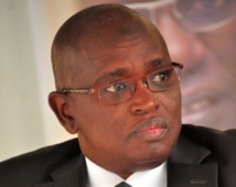 Gouvernement du Sénégal: Le « Porte-parolat » bientôt retiré à Latif Coulibaly Gouvernement du Sénégal: Le « Porte-parolat » bientôt retiré à Latif Coulibaly