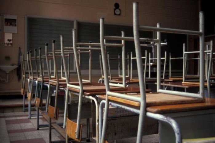 Le système éducatif paralysé: après 72 heures effectives ce mardi, les enseignants annoncent un préavis de grève jeudi Le système éducatif paralysé: après 72 heures effectives ce mardi, les enseignants annoncent un préavis de grève jeudi