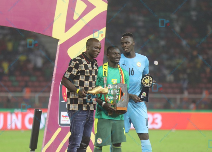 CAN 2022 : Sadio Mané sacré meilleur joueur, Edouard Mendy meilleur gardien