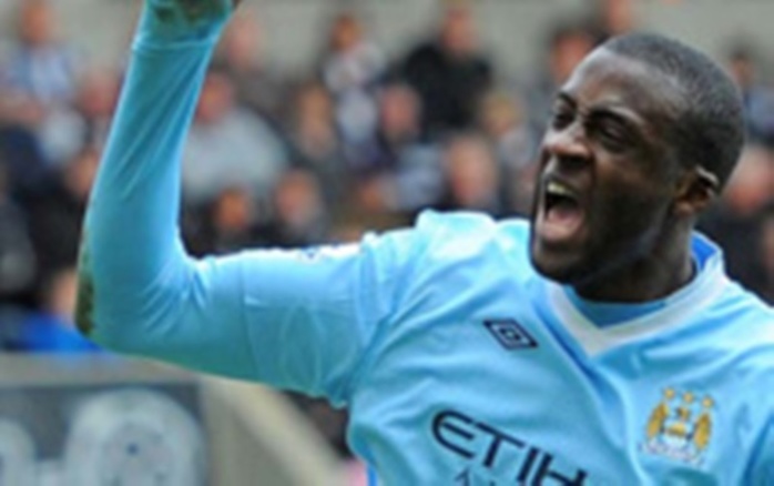 Yaya Touré sacré meilleur joueur africain pour la troisième fois consécutive Yaya Touré sacré meilleur joueur africain pour la troisième fois consécutive