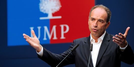 Hollande-Gayet : l'UMP sort de sa réserve