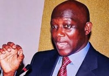 Reçu nuitamment par Macky Sall : Serigne Mbacké Ndiaye serait-il sur le départ ? Reçu nuitamment par Macky Sall : Serigne Mbacké Ndiaye serait-il sur le départ ?