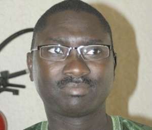 L’interdiction de cumul de mandats ne concerne pas les ministres et les députés, selon Ismaïla Madior Fall