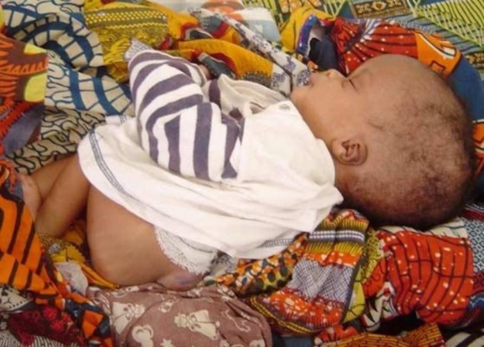 Un nouveau-né abandonné aux Parcelles Assainies: le nourrison entre les mains de la police