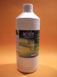 Le bijoutier verse de l’acide sur le chauffeur de bus TATA et se fait pardonner