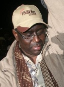 Hanté par les locales : Macky envoie la structuration de l’Apr à la corbeille ! Hanté par les locales : Macky envoie la structuration de l’Apr à la corbeille !