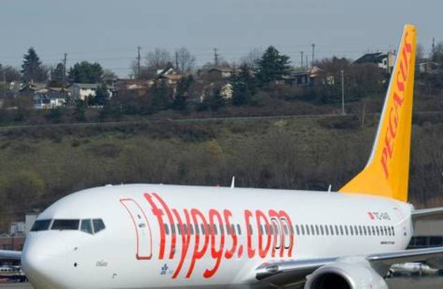 TENTATIVE TERRORISTE VISANT SOTCHI DEPUIS L’UKRAINE Tentative de détournement d'un avion parti d'Ukraine contraint d'atterrir à Istanbul selon des médias turcs (AFP
