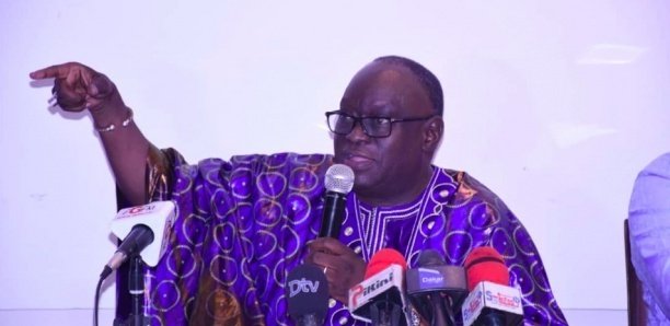 Me El Hadj Diouf alerte : « Si Sonko viole l'obligation de signer et que la justice fasse preuve de faiblesse, que personne ne soit plus envoyé en prison! »