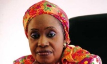 Réunion de l’Apr Kaolack : Le fauteuil « mystique » de Me Nafissatou Diop déclenche une bagarre Réunion de l’Apr Kaolack : Le fauteuil « mystique » de Me Nafissatou Diop déclenche une bagarre