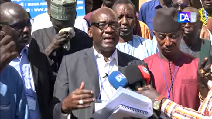 Réunion avortée à Saint Louis : les agents de la MSAE brocardent Mamadou Bocar Daff (Dg Acmu) Réunion avortée à Saint Louis : les agents de la MSAE brocardent Mamadou Bocar Daff (Dg Acmu)