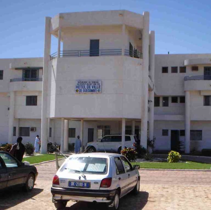 Matérialisation de la Couverture Maladie Universelle à Guédiawaye : Connexion Sans Frontières initie le projet de micro-cotisation Matérialisation de la Couverture Maladie Universelle à Guédiawaye : Connexion Sans Frontières initie le projet de micro-cotisation