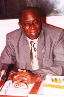 L’industrialisation, un passage obligé selon le PR Moustapha Kassé L’industrialisation, un passage obligé selon le PR Moustapha Kassé