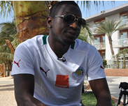 Marseille : Drogba encense Niang «Il est le seul à avoir porté dignement le numéro 11 de l’OM»