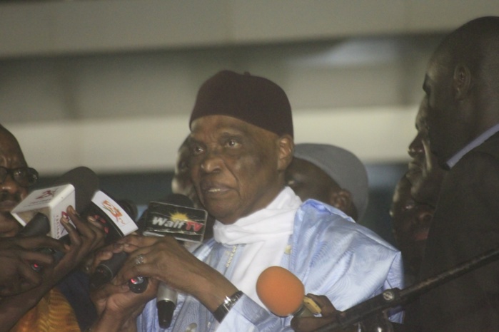 Abdoulaye Wade en lice pour 2017 ? « Je rentre pour vous débarrasser de ceux qui sont là! » Abdoulaye Wade en lice pour 2017 ? « Je rentre pour vous débarrasser de ceux qui sont là! »