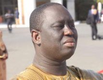 Guediawaye : Le frère de Macky Sall, Aliou Sall hué Guediawaye : Le frère de Macky Sall, Aliou Sall hué