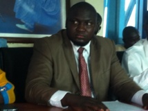 Tentative de sabotage des déplacements de Me Wade, Ujtl se barricade Tentative de sabotage des déplacements de Me Wade, Ujtl se barricade