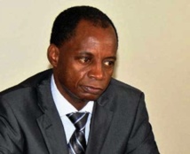 Limogé de l’(Artp) Abou Lô, « l’Allemand » indésirable du Macky Limogé de l’(Artp) Abou Lô, « l’Allemand » indésirable du Macky