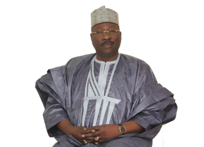 Venu rendre visite à Me Wade, Mamour Cissé éconduit comme un malpropre: Pape Samba Mboup indexé