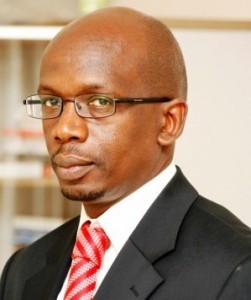 Sénégal : Note de lecture du livre « SERVIR » de l´ancien Premier ministre sénégalais Abdoul Mbaye par Lansana Gagny Sakho