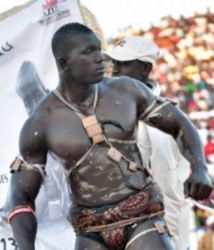 Katy Diop, coach de Yakhya Diop Yékini : « Aucun lutteur ne peut résister aux coups de Malick Niang »
