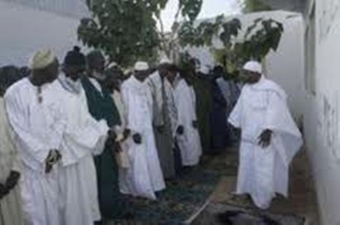 Locales-Pour des élections apaisées et sans « sang », les imams et oulémas se lèvent Locales-Pour des élections apaisées et sans « sang », les imams et oulémas se lèvent