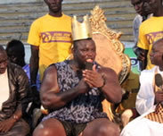 Bombardier à nouveau sur le trône: Un putsch et ses conséquences