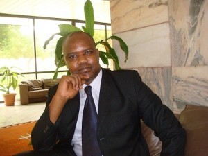 Après avoir quitté LCS, Amadou Diouf rejoint AFRICA 7 comme directeur de la rédaction