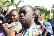 Campagne -electoral: Déjà un mort à Kaolack dans le cortège de Me El Hadji Diouf Campagne -electoral: Déjà un mort à Kaolack dans le cortège de Me El Hadji Diouf