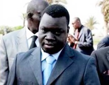 Locales à Thiès : El Malick Seck porte plainte contre X Locales à Thiès : El Malick Seck porte plainte contre X