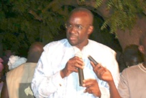 Grand-Yoff: El pistoleiro lâche une bombe Grand-Yoff: El pistoleiro lâche une bombe