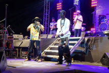 Après son "nguémb", Souleymane Faye nous revient sans pantalon. Après son "nguémb", Souleymane Faye nous revient sans pantalon.