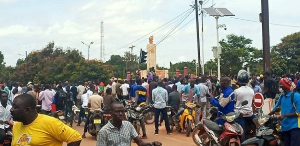 Burkina : des primes impayées à l’origine de la crise