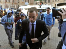 Oscar Pistorius est mobile sans ses prothèses, selon le procureur