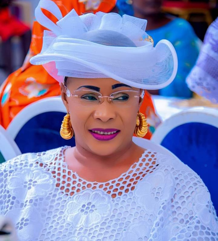 Mame Diarra Fam tacle Mimi et revient sur les dossiers de la CREI Mame Diarra Fam tacle Mimi et revient sur les dossiers de la CREI