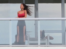 Mario Balotelli et Fanny Neguesha : il y a du (beau) monde au balcon !