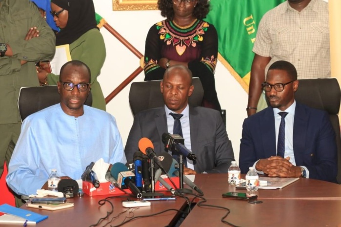 Dakar Dem Dikk : Les révélations du directeur sortant Omar Bounkhatab Sylla sur la gestion de la société nationale.