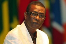 Affaire des 615 véhicules : Amar Holding en veut à la Tfm et à Youssou Ndour Affaire des 615 véhicules : Amar Holding en veut à la Tfm et à Youssou Ndour