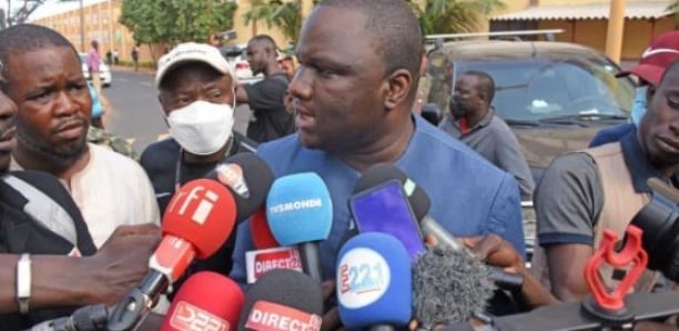 Présence de la police chez Sonko: Dethié Fall parle d'un frein à la liberté