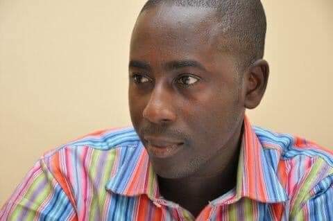 L’Union des journalistes de la presse libre africaine exige la « libération immédiate » de Pape Alé